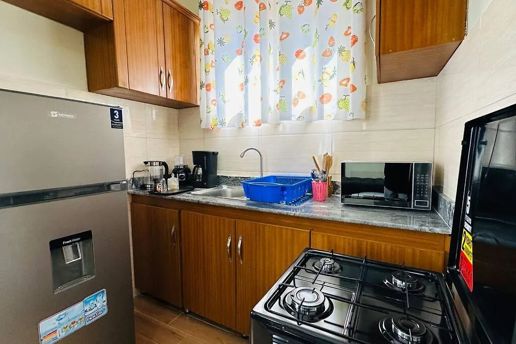 公寓 Blackoak Luxury Home 1Br/ Dstv/Free Wi-Fi 坎帕拉 乌干达