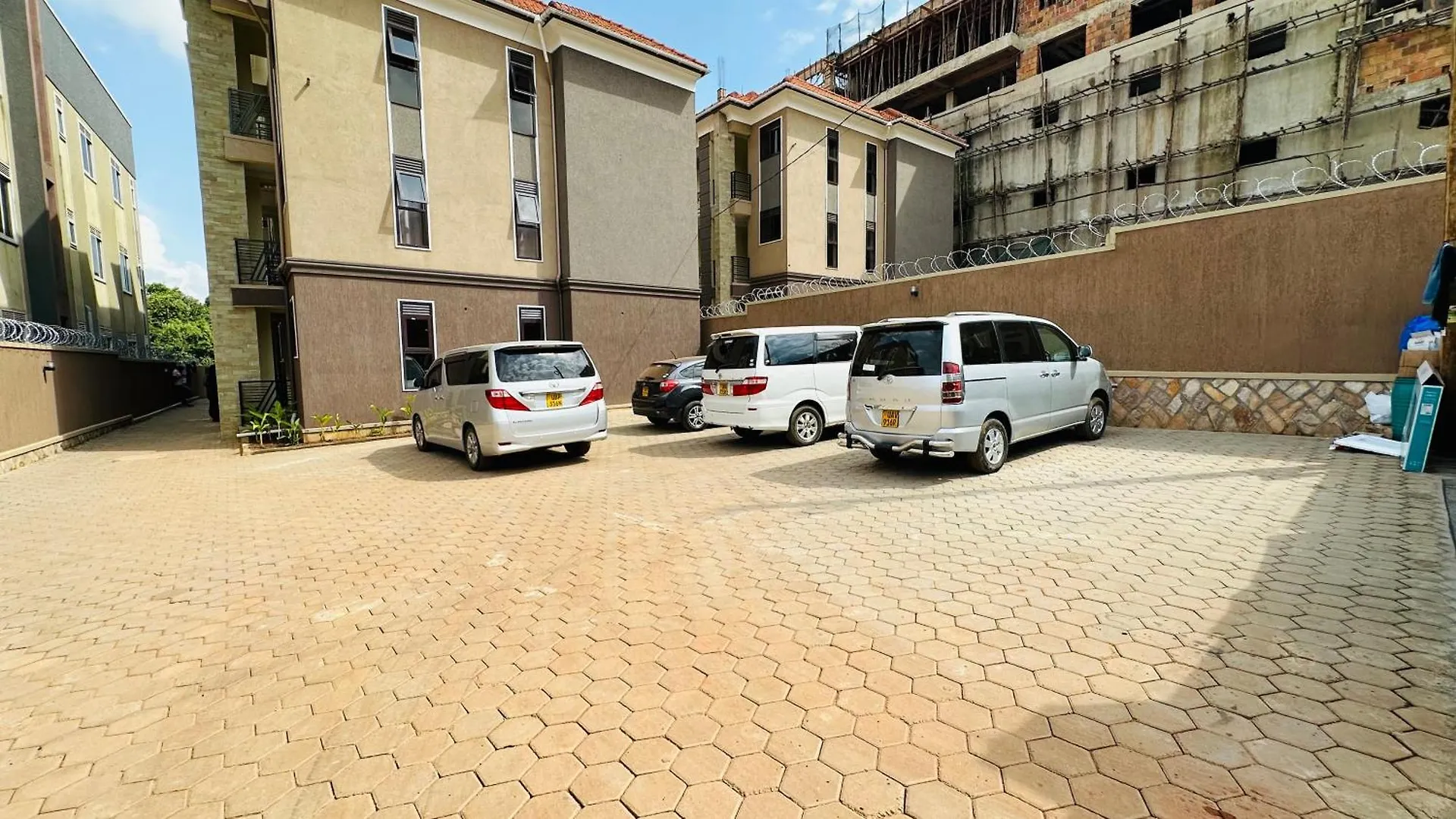 公寓 Blackoak Luxury Home 1Br/ Dstv/Free Wi-Fi 坎帕拉